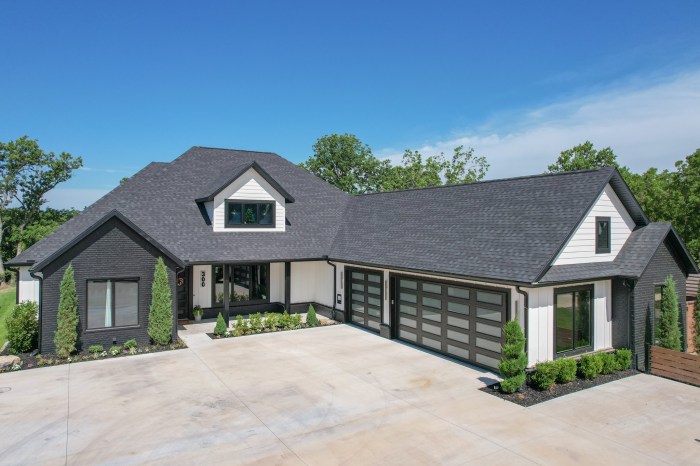 Vertical vs. Horizontal Siding: Which Is Best for Your Home? Vertical vs. Horizontal Siding: Which Is Best for Your Home?