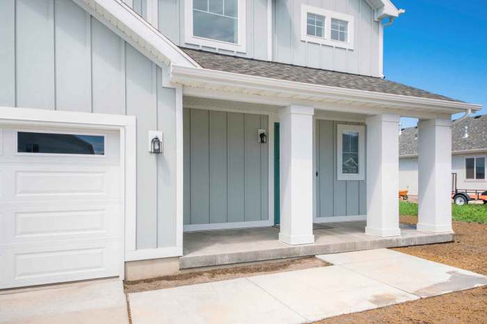 How Much Does Board and Batten Siding Cost? (2024) How Much Does Board and Batten Siding Cost? (2024)